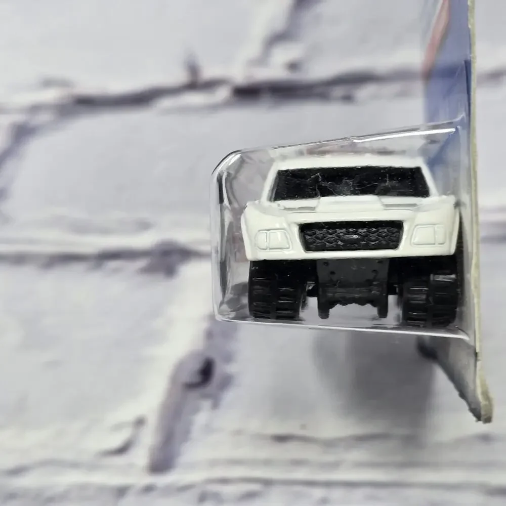 1998 Hot Wheels First Editions BAD MUDDER #33 Of 40 #662 White